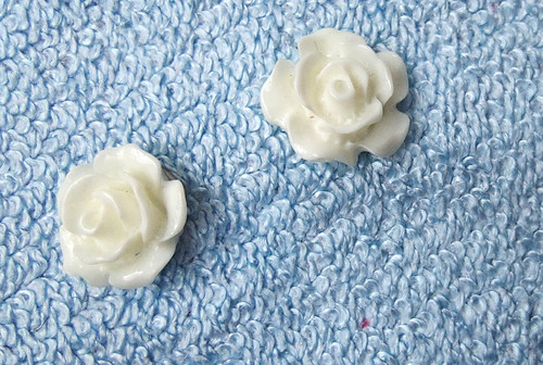 Ohrringe rosen mini weiß - ohrringe,